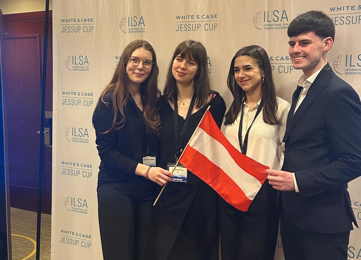 Das Wiener Jessup-Team 2025 bei den internationalen Runden.